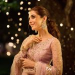Maya Ali Instagram - Sadqey… 💜 @mayapretofficial @kohar_jewel @farazsheikhofficial_ @hairbyawais @zeeshu_mua @nabila_salon #BitoLightLo #HeartBeats