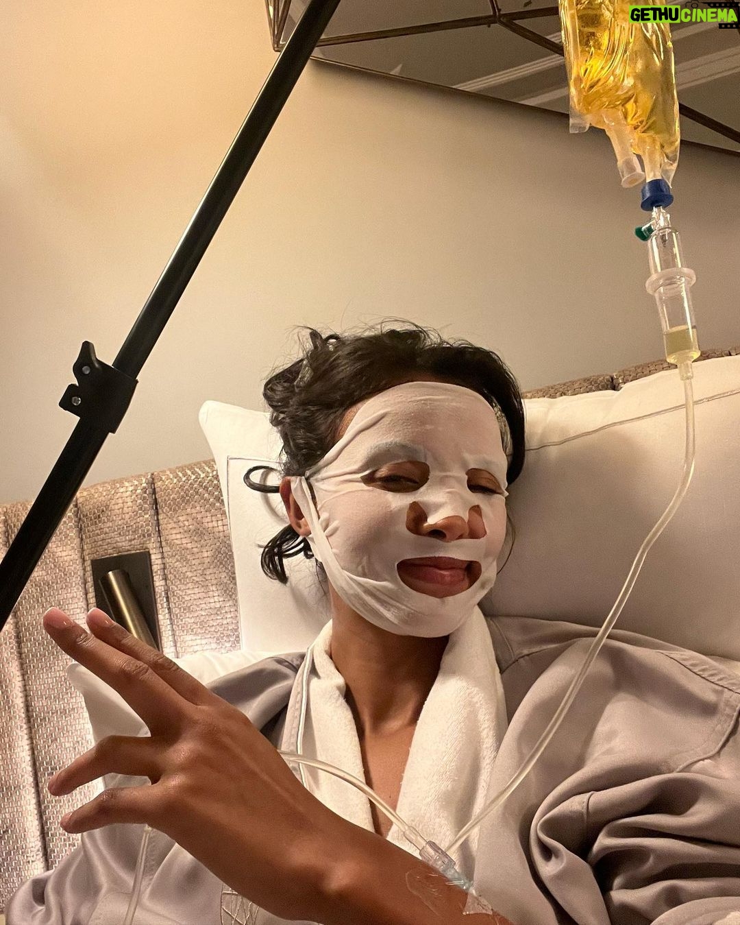 Maya Jama Instagram - 24hrs in Paris OffWhite to Rabanne 🤌🏽 Paris, France