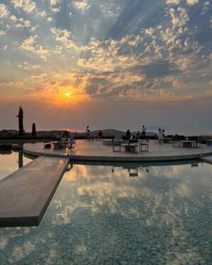 Maya Jama Instagram - 🇬🇷
