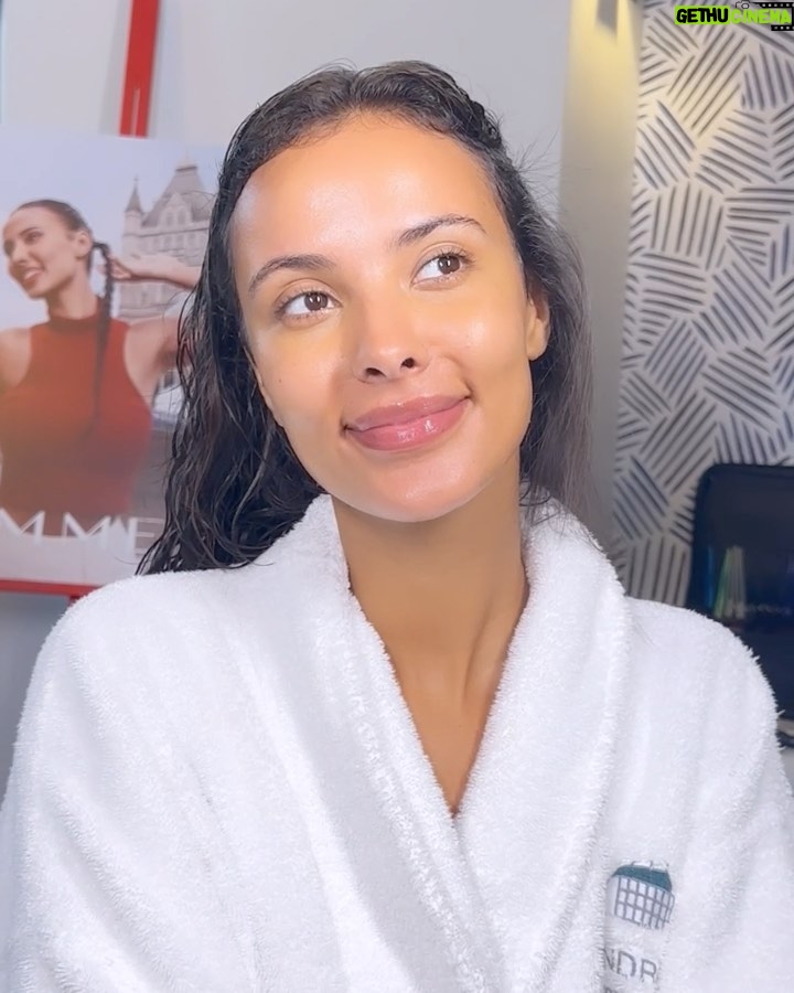 Maya Jama Instagram - Celebration everytime we link up @rimmellondonuki 💅🏽