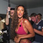 Maya Jama Instagram - Last love island moments before the Live final tonight 🥹❤️ I have loved this series so much!!