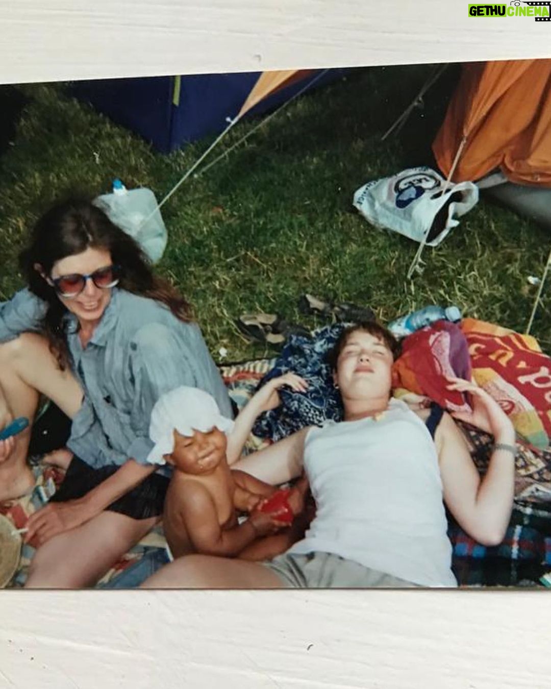 Maya Jama Instagram - First Glastonbury with the girlies π
Not gna lie I canβt wait to have a mini an bring them around festivals tied to my back πππ½π₯Ή