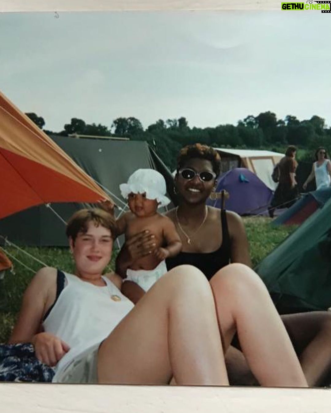 Maya Jama Instagram - First Glastonbury with the girlies π
Not gna lie I canβt wait to have a mini an bring them around festivals tied to my back πππ½π₯Ή