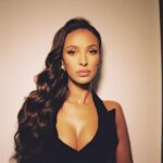 Maya Jama Instagram - Archive Vivienne Westwood for Johnathon Ross show tonight 😏