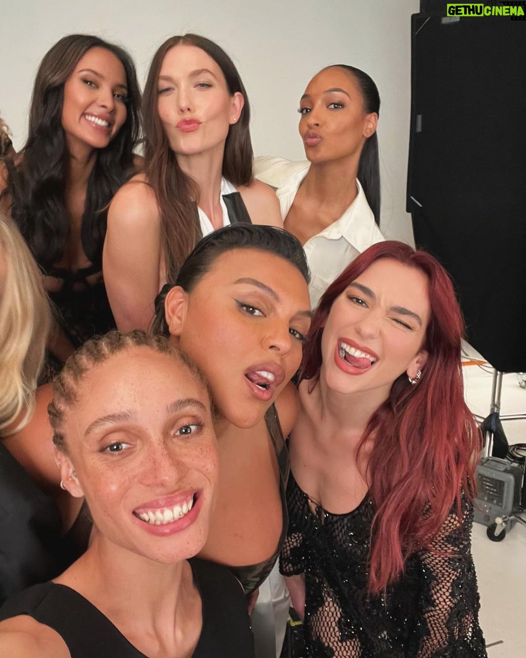 Maya Jama Instagram - What a way to start 2024. My 2nd Vogue cover & it is the most iconic thing I’ve ever been a part of.. To spend the day with the most inspiring, incredible & powerful women I’ve looked up to forever doesn’t even feel real, it was a fever dream from the second I got to the shoot. An honour would be an understatement, I could write a million words about the day but I will remember it forever & ever and I’m so grateful to be a part of Vogue history. Thankyou @edward_enninful for everything you are and everything you do, you have changed the game over and over again, your impact will never be forgotten! Only you could get everyone single one of us in the room at the same time 😂 For your final cover you went out with the biggest bang. We love you so much & I can’t believe we all managed to keep it a secret til now ! Shot by my favourite, Steven Meisel.