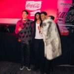 Maya Jama Instagram - Threw a boat party on the Thames after the Brits with @cocacolaeu & it was bloody lovely 😊 #cocacolacreations #ad