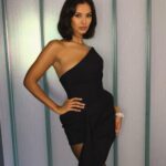Maya Jama Instagram - Temporary bob flow 💁🏽‍♀️