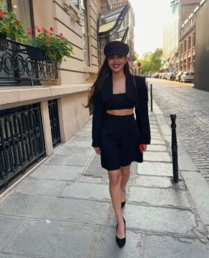 Mayan ElSayed Instagram - Bisous de paris💋