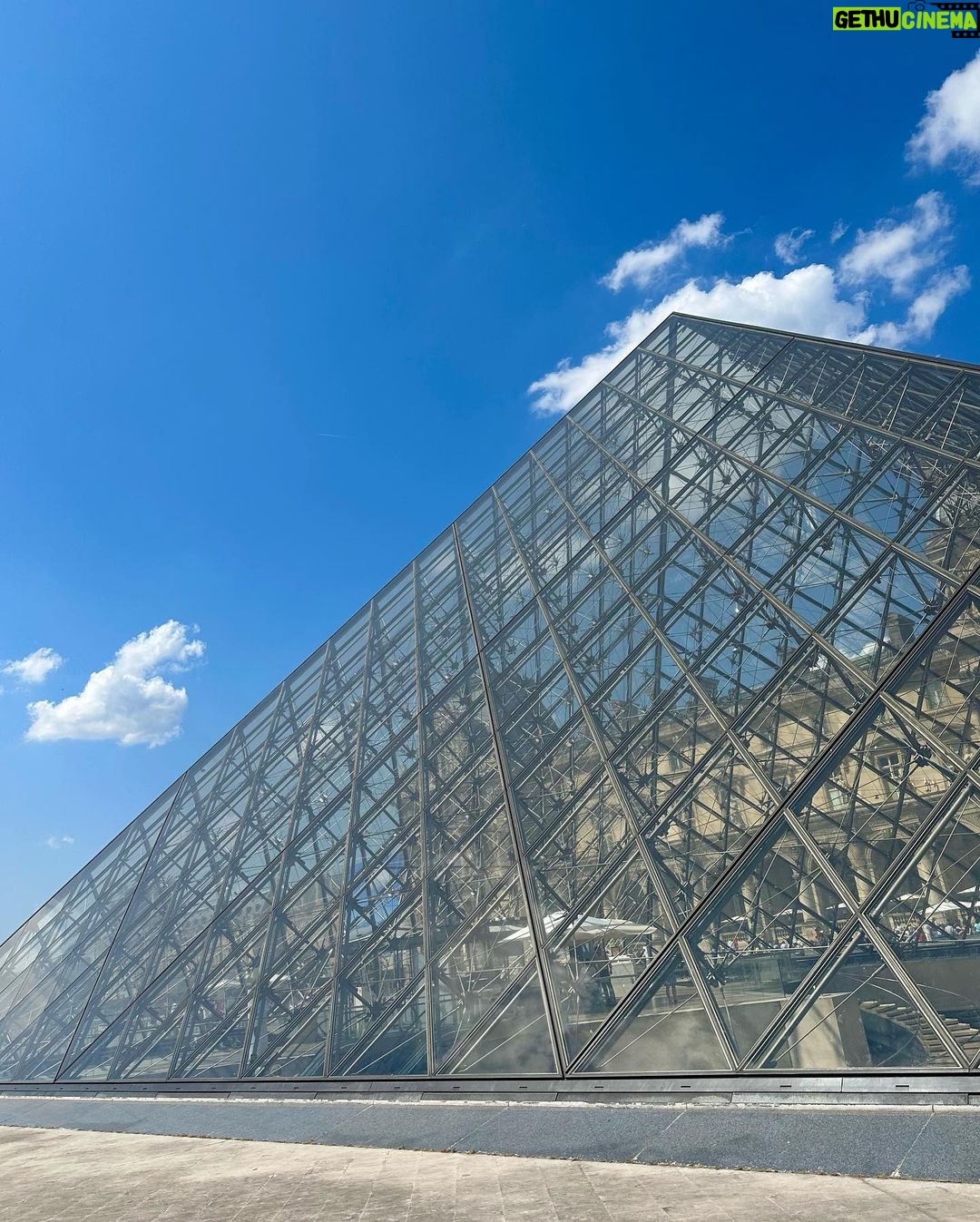 Mayan ElSayed Instagram - You had me at Bonjour🥐 Paris, France