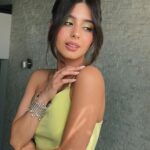 Mayan ElSayed Instagram - Tinkerbell🧚 Makeup @makeupmariamfaroukk_ Hair @silviahairstyling Love u both🫶
