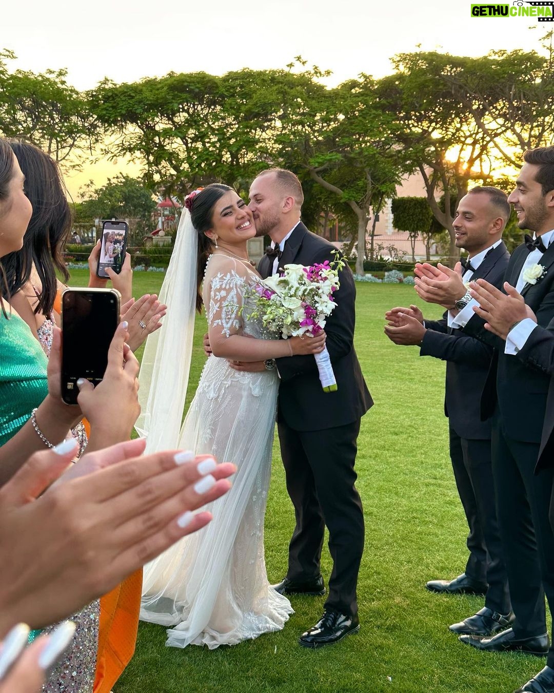 Mayan ElSayed - 394.7K Likes - Happily ever after💐
