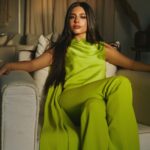 Mayan ElSayed Instagram - Green for @garnierarabia 💚 Big thanks to the amazing team behind this look✨ Photographer: @mahmoudaphotography Stylist: @yasminekenawi Assistant Stylist: @faridahammouda MUA: @rehamkhalifaa Hair: @saeedashraf00_ @alamode.salon Jumpsuit: @safiyaa_official Earrings: @treshermanasjewellery Brooch: @vintagelanejewelry