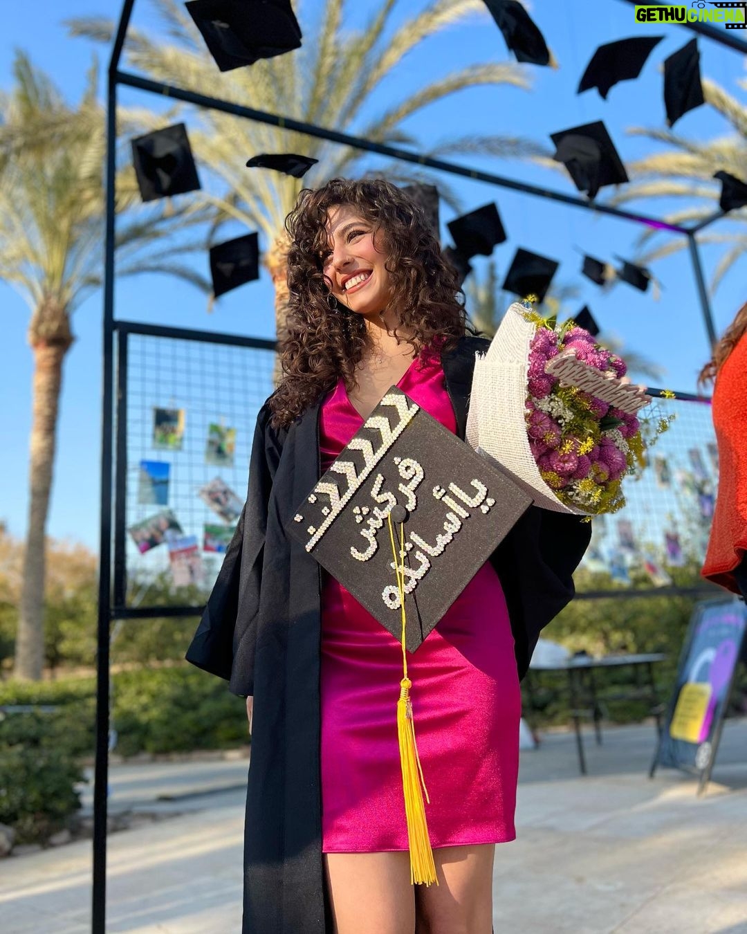 Mayan ElSayed - 476.5K Likes - Better late than never🤭
فركش🎓