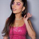 Mayan ElSayed Instagram – 25, blessed, grateful, happy, and full of love💗✨

Stylist: @yasminekenawi
Stylist Assistant: @faridahammouda
Dress: @nadinemerabi
Jewelry: @swarovski
Makeup: @makeupmariamfaroukk_ 
Hair: @silviahairstyling 

Thank you for everything🤗 @tony_events you’re the best!