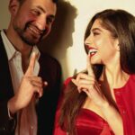 Mayan ElSayed Instagram – اتفرجتوا علي فيلم #هاشتاج_جوزني و لا لسة؟♥️
من العرض الخاص للفيلم من مدينة جدة، شرف لينا اننا كنا موجودين معاكوا🇸🇦🌹

Stylist: @yasminekenawi 
Outfit: @elisabettafranchi @krisma_me 
Makeup: @shymaa_makeup 
Hair: @hairstyle_monnahh11 
Photographer: @abeerahmadph 
Appreciate you all✨ Jeddah, Saudi Arabia