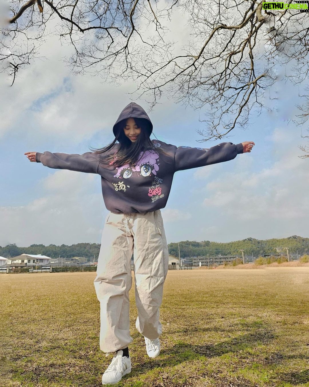 Maymay Entrata Instagram - 幸せな初日 2024 🌳