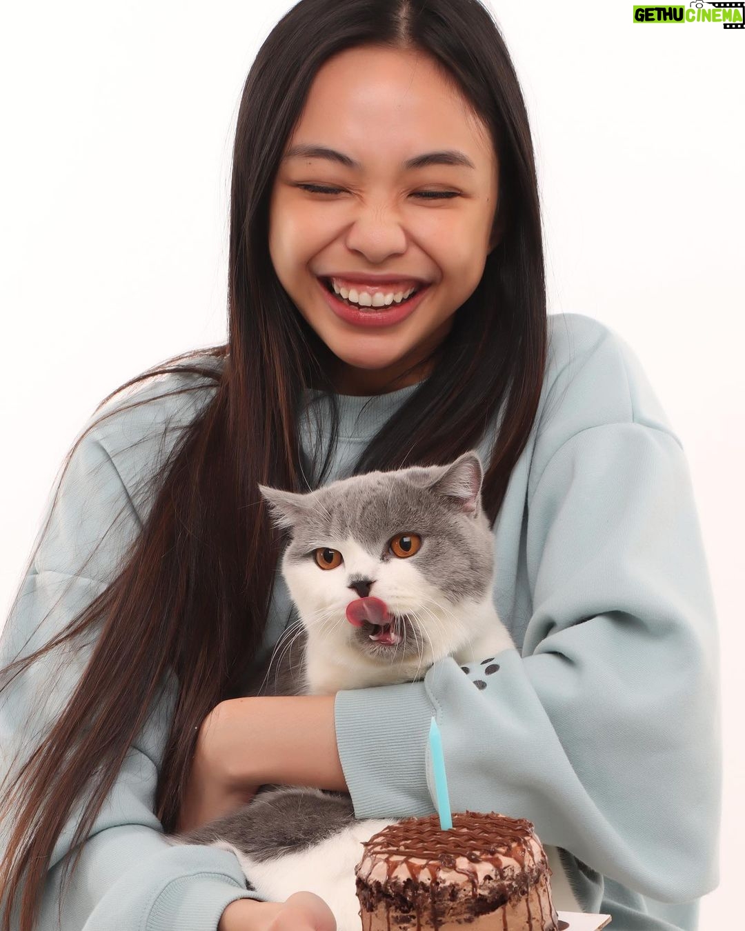 Maymay Entrata Instagram - Happy 1st Birthday @shaggy.maymay !!! Salamat dahil dumating ka sa buhay ko , mahal kita bibiloyloy chaggy chaggyyyy!!!! 😩🥹🤍