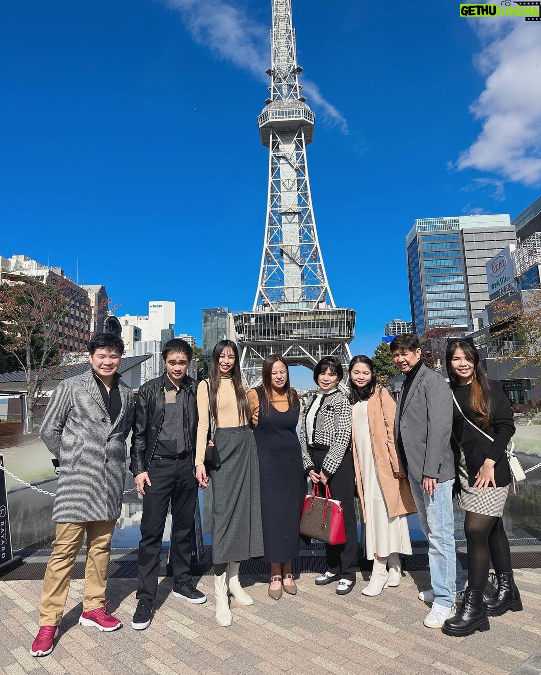 Maymay Entrata Instagram - Sa wakas pwede ko ng e post! 🥹 Congratulations on your marriage kuya @vincentdal3 & @aikasuratos ! Nawa’y pag palain kayo bg Panginoon sa bagong chapter na tatakahikin nyo na punong punong ng pagmamahal at paguunawa sa isa’t isa. Kuya, mahal kita .. lahat ng pinagdaanan mong masakit na nakaraan sa pag-ibig ay sobra pa sa inasahan mo ang naging kapalit.. Yung umiiyak tayong dalawa di dahil bigo ka ulit sa pag-ibig kundi iyak sa tuwa, na sa wakas nahanap mo na yung para sayo.. higit pa sa kayamanan ang malaman kong nasa tamang tao ka na kuya.. Mahal na mahal kita kuya🤍