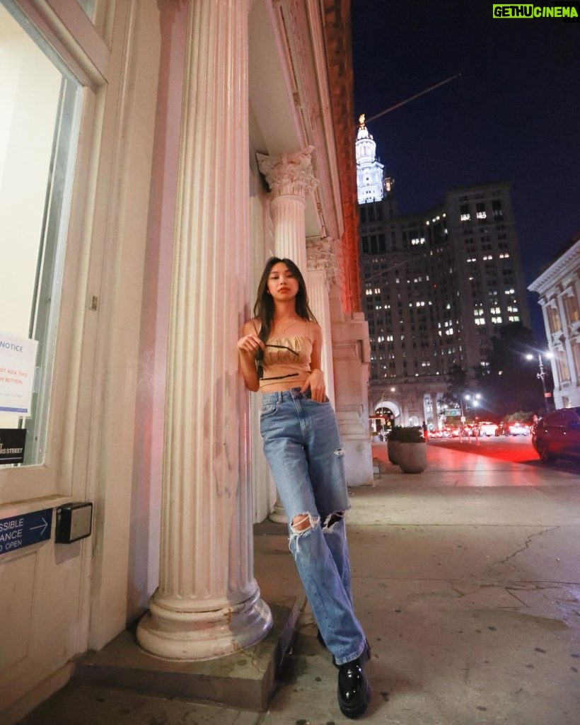 Maymay Entrata Instagram - Lost in the City series 🌃😝