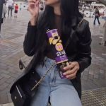Maymay Entrata Instagram - Umabot na nga sa ibang bansa ang cravings ko for new #LaysStax truffle! #DeliciouslyDistracting talaga itong bagong flavor ng Lay’s kaya lagi akong may bitbit sa bag ko kahit saan man ako magpunta 😋💯 Yummazing sa sarap with @laysphilippines 💛