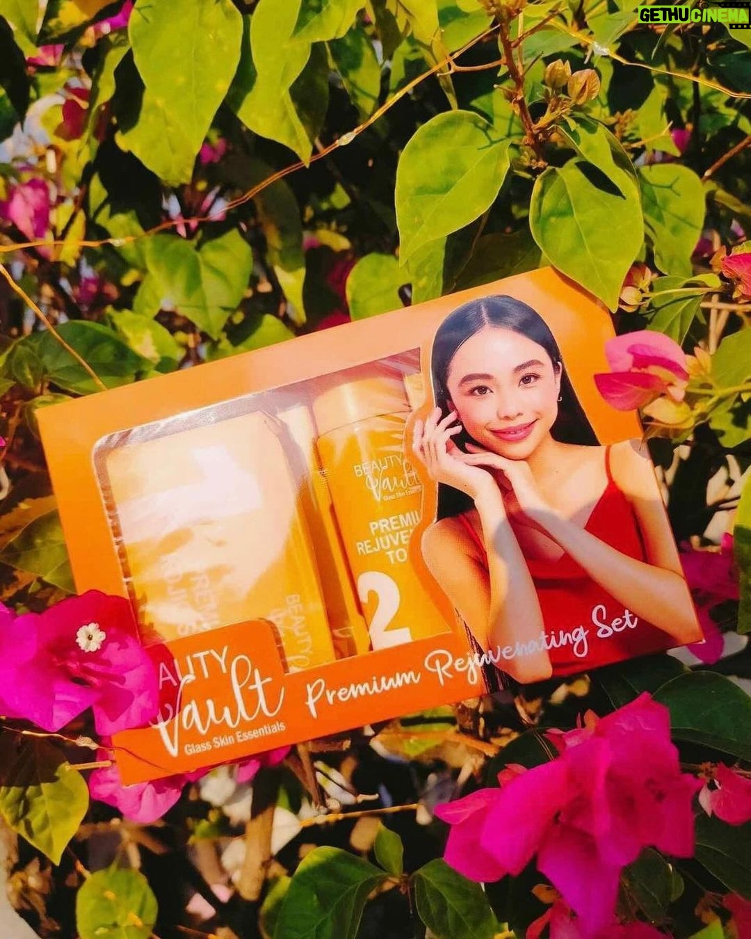 Maymay Entrata Instagram - Beauty Vault Premium Rejuvenating Set Limited Edition packaging is now available! ✨ Achieve that #GandangBeautyVault for only Php300 per set. Perfect gift ang maging #AlagangBV this V Day! 🧡🥰 Para sa pangmalakasang kinis at glow, get your @beautyvaultph Rejuv Set now. 😍 #beautyvault #premiumrejuvenatingset