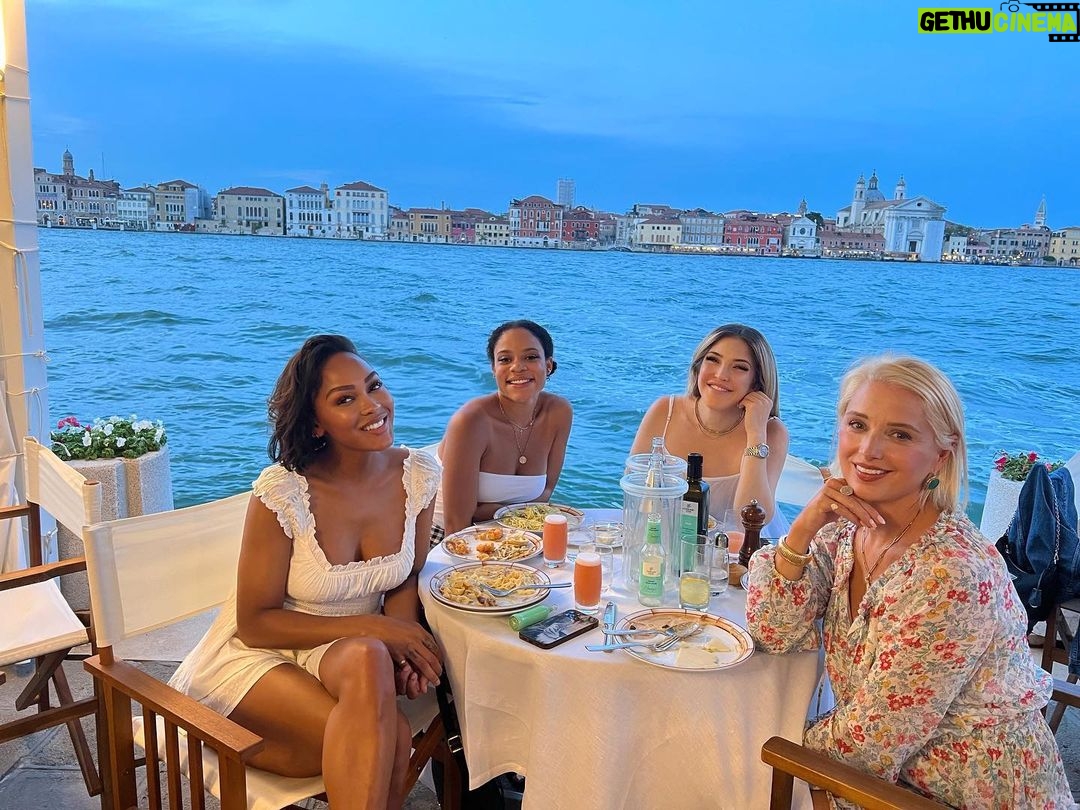 Meagan Good Instagram - “ Noi non potemo avere perfetta vita senza amicil. Chi trova un amico trova un tesoro." Ps. I don’t know if you can tell but in slide 3 @beigebaby_ was not impressed with her pasta this go around 😂🤦🏽♀️