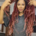Meagan Good Instagram - ɪss #GoodGirlWraps ғᴏʀ ᴍʏ #GoddessLocs | ᴏʀɪɢɪɴᴀʟ ʟօƈֆ ᴄʀᴇᴀᴛɪᴏɴ ʙʏ : @DrKariWill : ᴡᴏʀᴋs ғᴏʀ ʙʀᴀɪᴅs, ᴛᴡɪsᴛs, ᴅʀᴇᴀᴅs, ᴀʟʟ ᴋɪɴᴅs ᴏғ ʟᴏᴄs + ᴇᴠᴇɴ ᴡɪɢs, sᴏ ᴛʜᴀᴛ ʏᴏᴜ ᴄᴀɴ ᴡᴏʀᴋ ᴏᴜᴛ 🏋🏾‍♀️ᴀɴᴅ sʟᴇᴇᴘ 😴🛏 ᴄᴏᴍғᴏʀᴛᴀʙʟʏ ᴡɪᴛʜ ᴀ ᴡʀᴀᴘ ᴛʜᴀᴛ ᴘʀᴇᴠᴇɴᴛs ʙʀᴇᴀᴋᴀɢᴇ, ʟᴏᴄᴋs ɪɴ ᴍᴏɪsᴛᴜʀᴇ, ᴅᴏᴇsɴ’ᴛ ᴄᴏᴍᴇ ᴏғғ 👀👀 + ᴋᴇᴇᴘs ʏᴏᴜʀ ʜᴇᴀᴅ ᴄᴏᴏʟ ❄️ ᴏʀ ᴡᴀʀᴍ 🌤ᴅᴇᴘᴇɴᴅɪɴɢ ᴏɴ ᴛʜᴇ ᴛᴇᴍᴘᴇʀᴀᴛᴜʀᴇ 😎 🔗 ɪɴ @GoodGirlWraps ʙɪᴏ 💙 #HairByDrKari