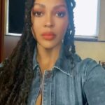Meagan Good Instagram - ᴅᴜᴇ ᴛᴏ ᴘᴇʀsᴏɴᴀʟ ʀᴇᴀsᴏɴs.. ɪ’ᴍ ɢᴏɪɴɢ ᴛᴏ ᴋᴇᴇᴘ ɢᴇᴛᴛɪɴɢ ʜᴏᴛᴛᴇʀ, sᴍᴀʀᴛᴇʀ ᴀɴᴅ ᴍᴏʀᴇ ᴄᴏᴍᴍɪᴛᴛᴇᴅ ᴛᴏ ᴍʏ ɪɴɴᴇʀ ᴘᴇᴀᴄᴇ ᴛʜᴀɴ ᴇᴠᴇʀ ʙᴇғᴏʀᴇ . ʟᴏᴠᴇ, ᴍᴇ ᴘs .. ᴡᴇ ᴀʀᴇ ᴡᴏʀᴛʜʏ 🙏🏾 ᴛᴏᴅᴀʏ’s 👀 : 💄 | @makeupbyjmonroy + 😎 | @philippeuter + 🥼| @rivetutility #GoodGirlWraps 🤎