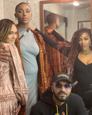 Meagan Good Instagram - “ʟᴀsᴛ” sᴇᴀsᴏɴ’s sʜᴇɴᴀɴɪɢᴀɴs 👀 !
ғʀᴏᴍ @HarlemOnPrime sᴇᴀsᴏɴ ☝🏾 
sᴇᴀsᴏɴ ✌🏾 ʜᴇʀᴇ ᴡᴇᴇᴇᴇ ᴄᴏᴍᴇ 👀 !!!