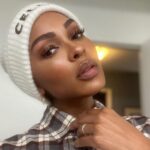 Meagan Good Instagram - “ ɢᴏʟᴅ🌟ғᴏʀ @GeorgeKennedy.1610 , ᴛʜᴇsᴇ ᴘɪᴄᴛᴜʀᴇs ᴀʀᴇ ᴅᴏᴘᴇ ! “ ᴛʜᴀɴᴋ ʏᴏᴜ 💛