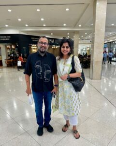 Meera Nandan Instagram - Thank you for everything @laljosemechery 🤍 So happy to meet you after eons #mentor #guru #happiness #dubai #allsmiles #instagood #allheart #mulla #positivevibes Dubai, United Arab Emirates