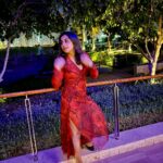 Meera Nandan Instagram - 🌹 #love #vday #happiness #rosesandchampagne #redrose #dubai #mydubai #positivevibes #instagood #valentine #loveday #valentinesday #thursday #loveislove Torno Subito Dubai