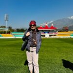 Meera Nandan Instagram - 10 points for correctly guessing the stadium🤪 #newthings #allthingslove #happiness #favourite #positivevibes #india #allsmiles😊