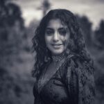 Meera Nandan Instagram - B/W coz it’s that time of the year ♥️ #valentinesday #bnw #allheart #love #black #white #spreadlove #only #selflove #happiness #positivevibes #instagood Dubai, United Arab Emirates
