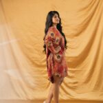Megha Akash Instagram - •🧡• Styled by: @theresa.shalini Outfit : @ojasme Jewellery : @mykreshya Muah : @salomidiamond @teamdiamondartistry Photography: @prachuprashanth #styledbyShalz #vadakkupattiramasamy