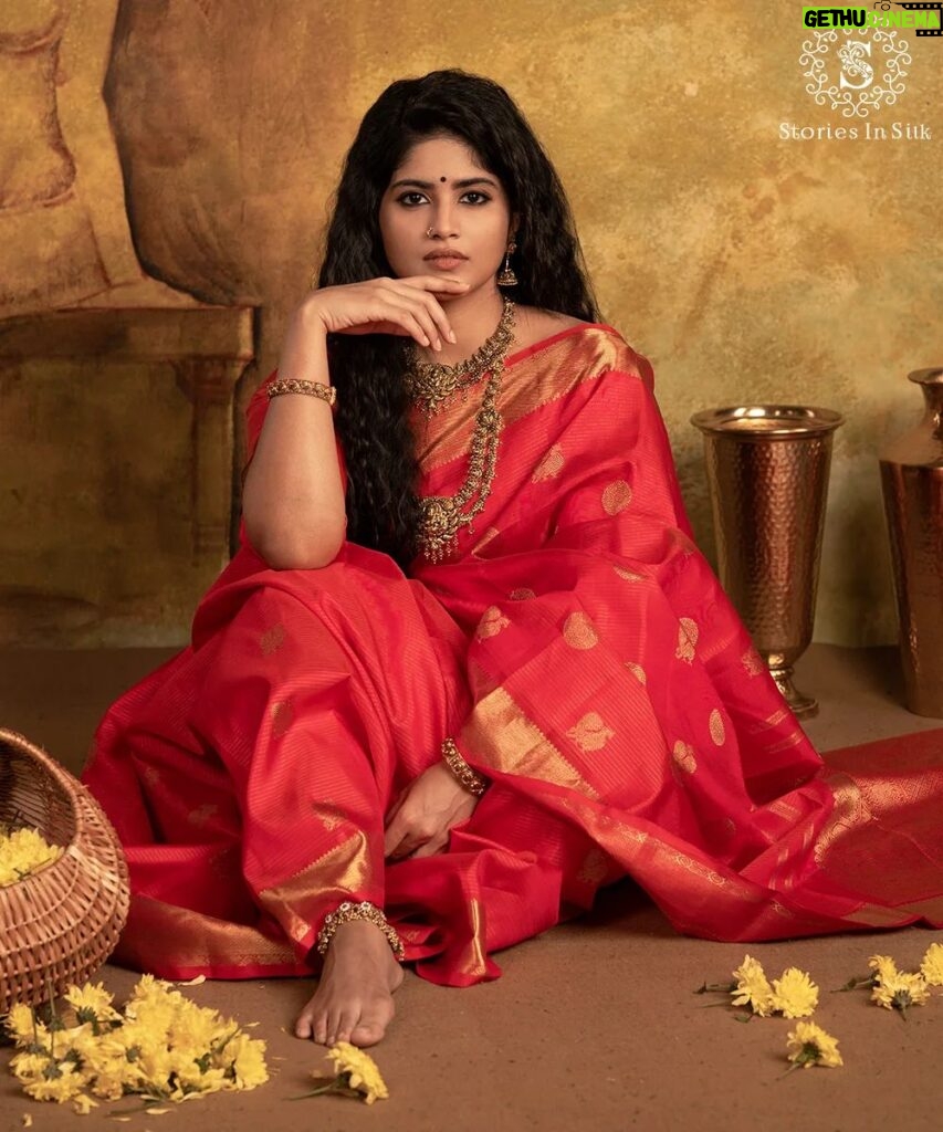 Megha Akash Instagram - Our beautiful saree, draped by our even more beautiful @meghaakash ❤️✨ Let's craft your saree story together🪡 DM to make a statement in silk💁🏻‍♀️ #StoriesInSilk #TraditionalThreads #ElegantIndianSaree #SilkSarees #PhotoShoot #MakeUpArtist #SareeHeritage