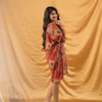 Megha Akash Instagram - •🧡• Styled by: @theresa.shalini Outfit : @ojasme Jewellery : @mykreshya Muah : @salomidiamond @teamdiamondartistry Photography: @prachuprashanth #styledbyShalz #vadakkupattiramasamy