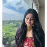 Megha Akash Instagram - Happy vibes ✨♥️ Wearing @kalyanjewellers_official #ad #love #selfie