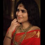 Megha Akash Instagram – 🪔 ✨
Jewellery @kalyanjewellers_official 😍

Saree: @storiesinsilk 
Photography : @irst_photography 

#ad #traditional #saree