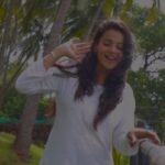Megha Gupta Instagram - I firmly believe in the healing powers of grounding. At the same time, I’m very well aware that it isn’t always possible to ground. Even though I live in the midst of nature, I am not always able to ground, due to travel or a hectic shoot schedule. I’ve been able to benefit from this grounding mat . This mat is designed to bring you back to nature’s soothing embrace, right in the comfort of your home. Crafted with eco-friendly materials, this mat is your personal connection to the Earth’s natural energy, promoting balance and harmony within your body. Whether you’re working, sleeping, or simply relaxing, let this mat be your daily reminder to stay grounded and connected to the Earth’s healing powers. Step onto the mat, feel the energy flow, and let yourself be grounded in the present moment. #GroundingMat #NatureConnection #BalanceAndHarmony #earthing #grounding