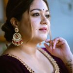Meghana Raj Instagram - And 🥂 to my favorite color! 💜 Outfit @anvi_closet Photography @pkstudiophotography Hairstyling @shanthanagaraj6967 Jewellery @rentingstoli Footwear @kala.india J. P. Nagar