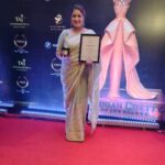 Meghana Raj Instagram - Thank you team @kwaa_awards ! Lovely evening hosted by @spoorthi_vishwas and team! More power to u guys! Taj Yeshwantpur Bengaluru