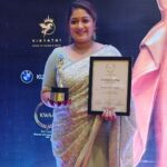 Meghana Raj Instagram - Thank you team @kwaa_awards ! Lovely evening hosted by @spoorthi_vishwas and team! More power to u guys! Taj Yeshwantpur Bengaluru