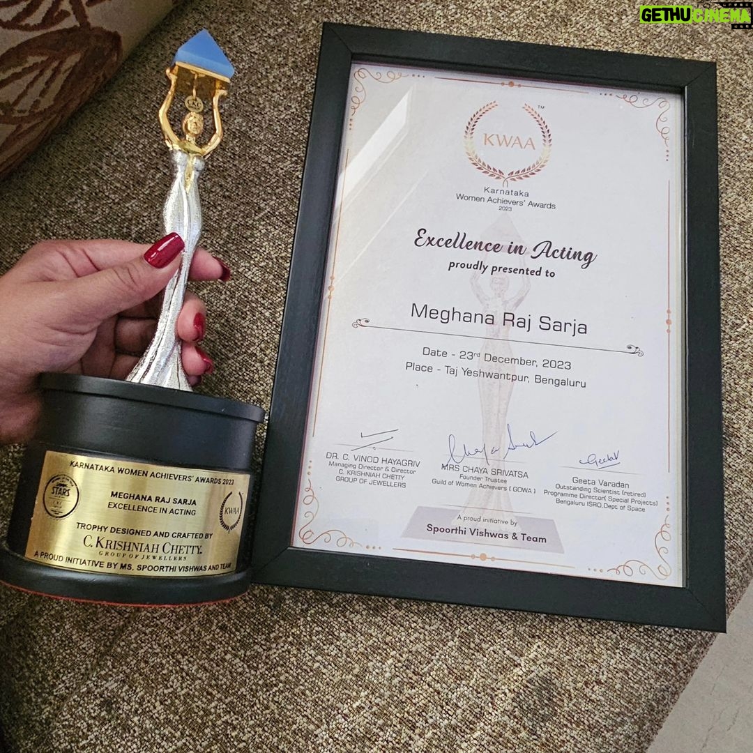 Meghana Raj Instagram - Thank you team @kwaa_awards ! Lovely evening hosted by @spoorthi_vishwas and team! More power to u guys! Taj Yeshwantpur Bengaluru