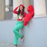 Mehazabien Chowdhury Instagram - Sleighing the holidays with love and laughter ♥️🎄🎅🏼 Pc: @zutons_snapshoot