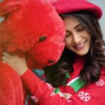 Mehazabien Chowdhury Instagram - Sleighing the holidays with love and laughter ♥️🎄🎅🏼 Pc: @zutons_snapshoot