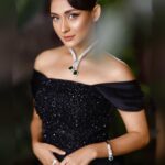 Mehazabien Chowdhury Instagram - All about @ottdc_awards !! Happy to receive the award for my first OTT film “Redrum”. Thanks to all team members who helped me prepare for the night within such short time 🖤 Outfit: @festivibe.official Makeover: @zahidkhanbridalmakeover Jewelry: @pearlkingdom Studio picture: @mh_bipu Event PC: @zutons_snapshoot