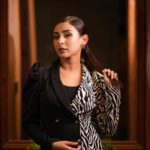 Mehazabien Chowdhury Instagram - This is what eternally tired looks like! Makeover: @elegant_makeover