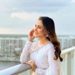 Mehazabien Chowdhury Instagram - Embracing the pure magic of white🕊️ Hyde Beach House