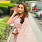 Mehazabien Chowdhury Instagram - Smiling is my favorite cardio 🤭 Wearing : @nibir_fashion Washinton. D. C